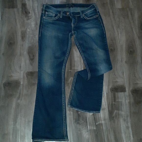 Silver Jean's - Picture 1 of 4
